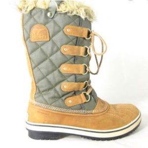 SOREL Tofino Women’s Winter LaceUp Boots Size 7